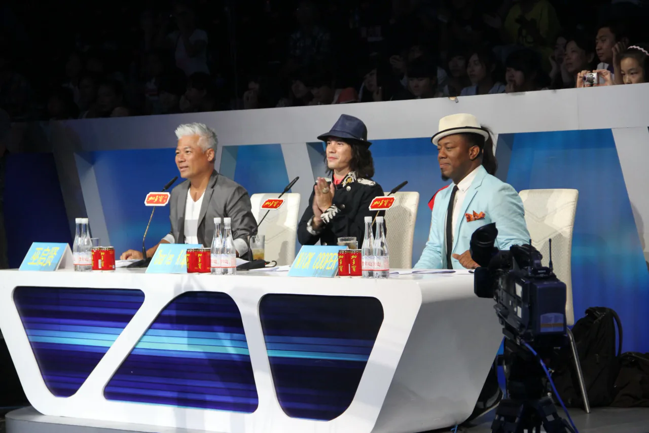 Nick Cooper on the Hunan TV judges panel